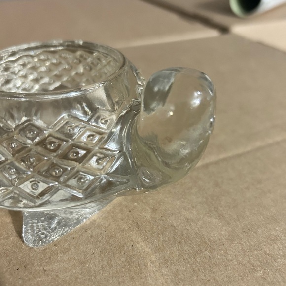 1970’s vintage Avon clear glass turtle -shaped tea light candle holder- - Picture 4 of 8